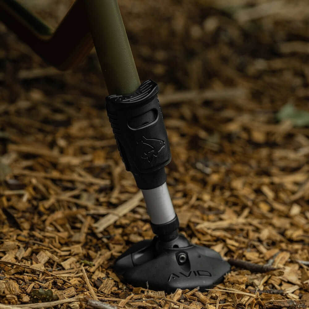 Bed Chair Avid Carp X Revolve 8 patas - Tienda Carpfishing