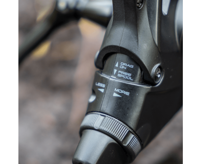 Carrete Avid Carp Revolve 12000FS - Tienda Carpfishing