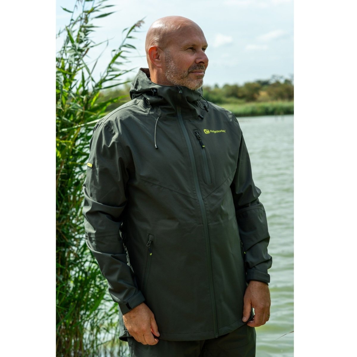 Chaqueta Ridge Monkey Impermeable APEarel ThermaPro Verde - Tienda Carpfishing