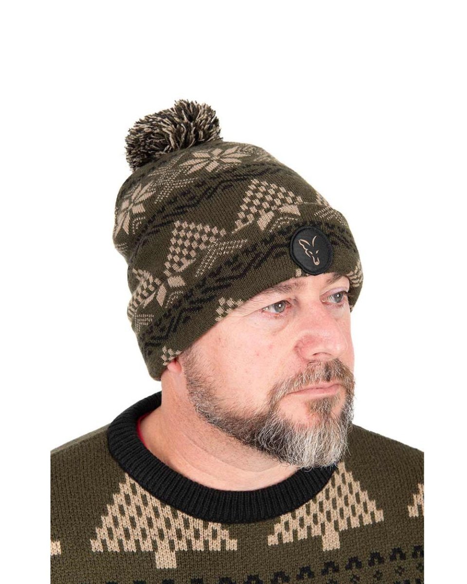 Gorro Fox Navideño con bola - Tienda Carpfishing