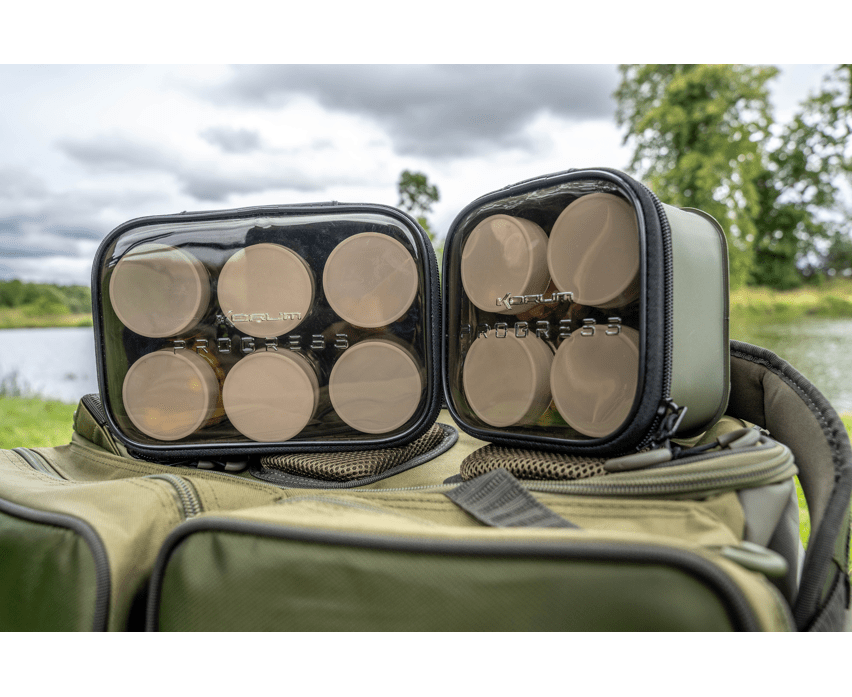 Macuto de 6 botes de cebo Korum Eva - Tienda Carpfishing