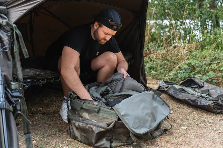 Macuto Nash Subterfuge Duffel - Tienda Carpfishing