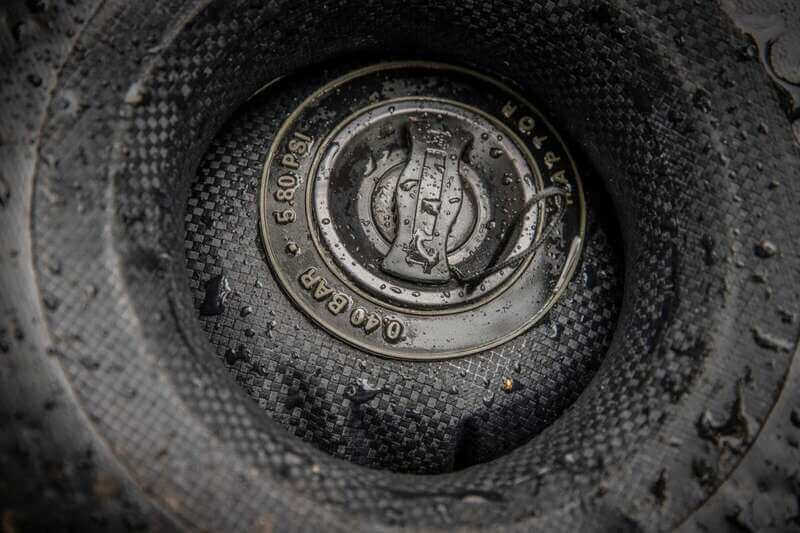 Barca Raptor 200 X Treme Carbon Negro 2