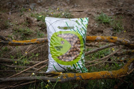 Boilies Superbaits Peanuts 5 kg 20 mm 1