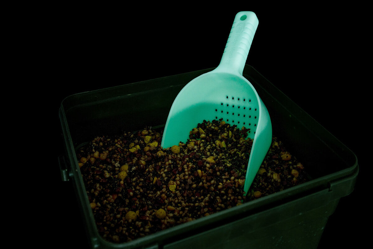 Pala cebadora Ridge Monkey Nite Glo XL Azul 1