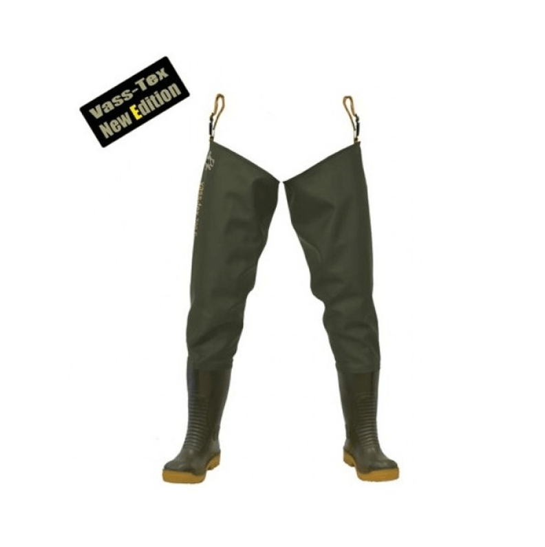 Botas altas Vass 700-60E Nova Series Thigh Verde, diseñadas para carpfishing, resistentes y flexibles en PVC de alta gama.