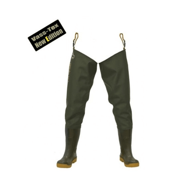 Botas altas Vass 700-60E Nova Series Thigh Verde, diseñadas para carpfishing, resistentes y flexibles en PVC de alta gama.