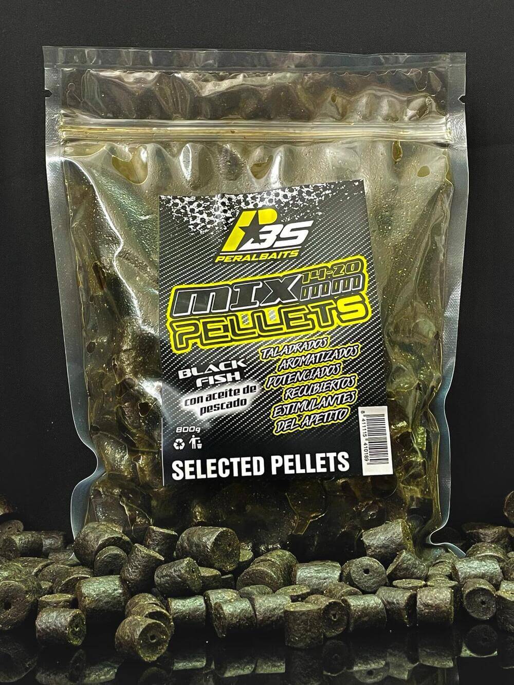 Amestec Pellets Lichid Peralbaits Pește negru 14-20 mm