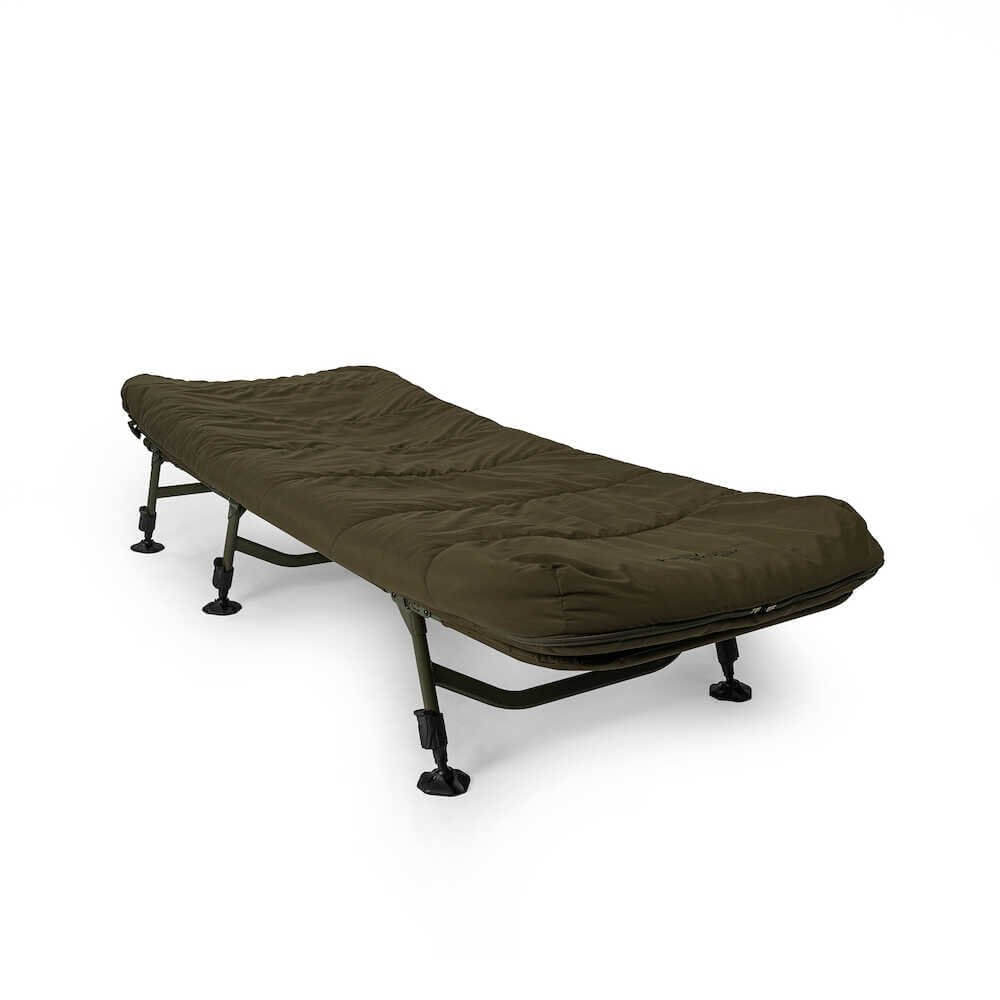 Bed Chair con saco de dormir Avid Carp Revolve System - Tienda Carpfishing