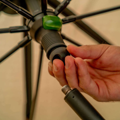 Brolly Avid Carp Revolve 60'' - Tienda Carpfishing