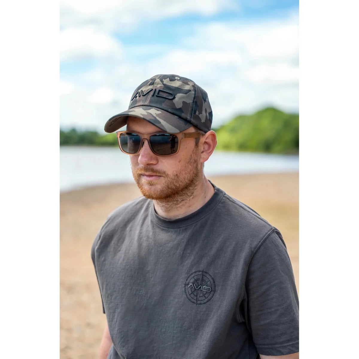 Gorra Avid Carp Distortion Dark Camo - Tienda Carpfishing