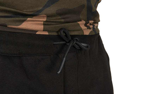 Pantalones Fox LW Combat Negro y Camo - Tienda Carpfishing