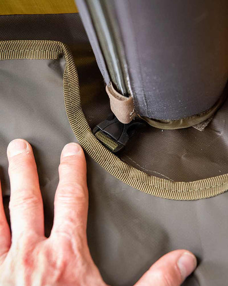 Refugio Social Fox Air Frame 2,5x2,5 - Tienda Carpfishing