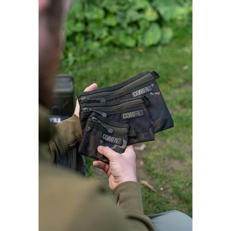 Set de carteras Korda Compac Dark Kamo - Tienda Carpfishing
