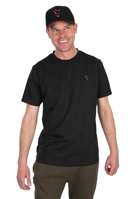 Camiseta Fox Collection T Negra y Naranja - Tienda Carpfishing