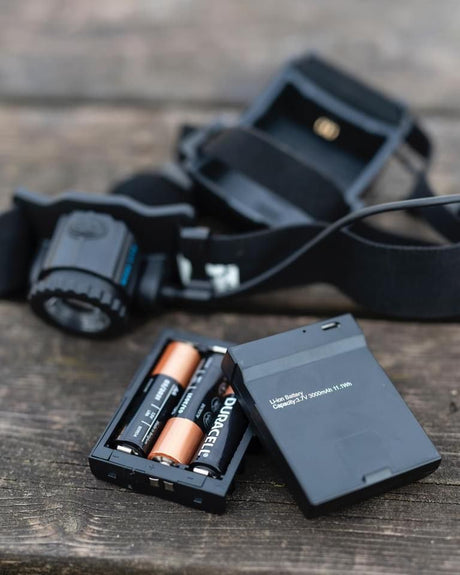 Linterna frontal Nash Mega Lite - Tienda Carpfishing