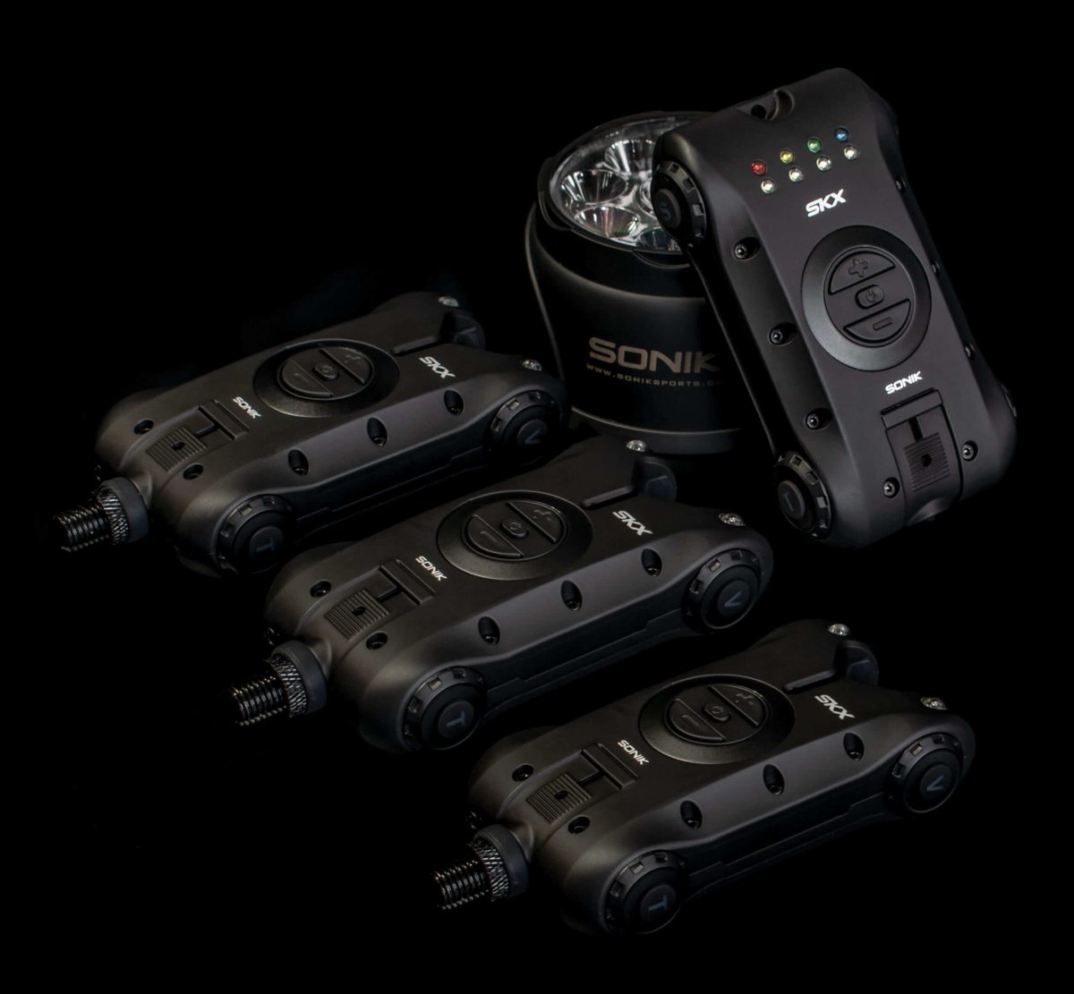 Maletín de alarmas 3+1 Sonik SKX - Tienda Carpfishing
